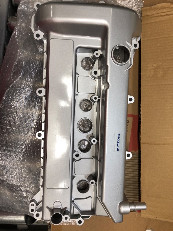 Photo 1 of  Valve Cover with Gasket 