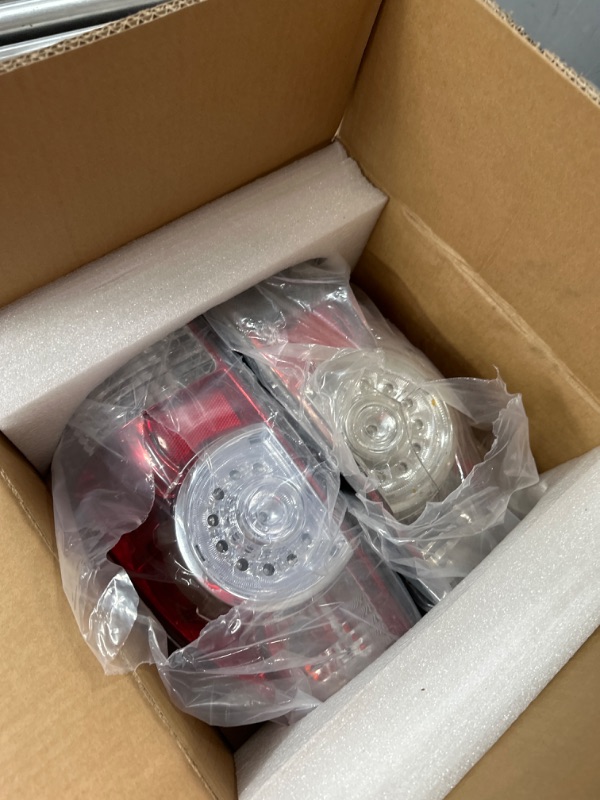 Photo 2 of ***SEE NOTES*** Dasbecan One Pair Left & Right side Tail Light Assembly LED Type Compatible with Second generation Toyota Tacoma 2005-2015 Replaces# 8155004160 8156004160 Pair OEM