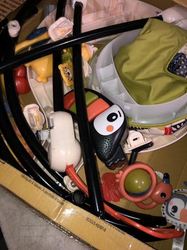 Photo 1 of **NON REFUNDABLE ITEM**(FOR PARTS ONLY)
Skip Hop Baby Activity Center: Interactive Play Center with 3-Stage Grow-with-Me Functionality, 4mo+, Explore & More