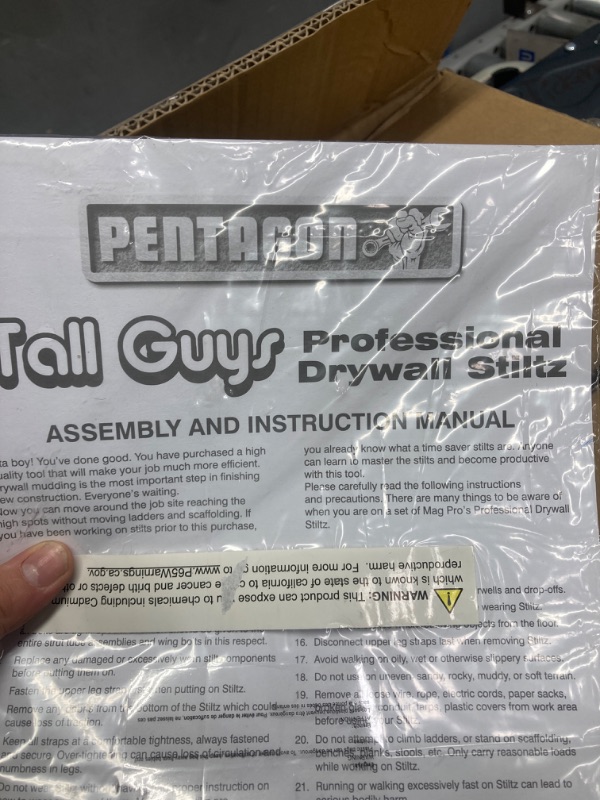 Photo 6 of ***USED - LIKELY MISSING PARTS - UNABLE TO VERIFY FUNCTIONALITY***
Pentagon Tools Drywall Stilts Lightweight Aluminum Stilts for Adults