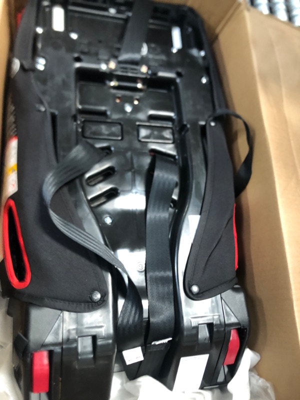 Photo 2 of ***USED - LIKELY MISSING PARTS - UNABLE TO VERIFY FUNCTIONALITY***
Diono Radian 3R SafePlus, All-in-One Convertible Car Seat, Rear and Forward Facing, SafePlus Engineering, 10 Years 1 Car Seat, Slim Fit 3 Across, Black Jet Radian 3R SafePlus Fits 3 Across