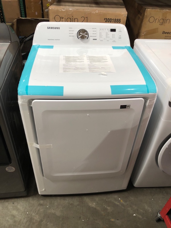 Photo 3 of Samsung 7.2 cu. ft. Vented Electric Dryer with Sensor Dry in White