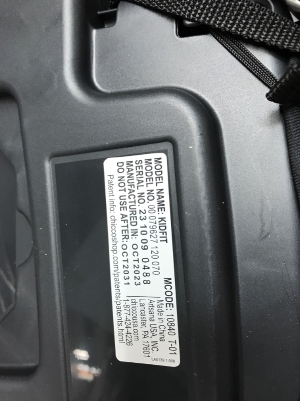 Photo 3 of Chicco KidFit ClearTex Plus 2-in-1 Belt-Positioning Booster Car Seat, Backless and High Back Booster Seat, for Children Aged 4 Years and up and 40-100 lbs. | Drift/Grey KidFit Plus with ClearTex® No Chemicals Drift/Grey