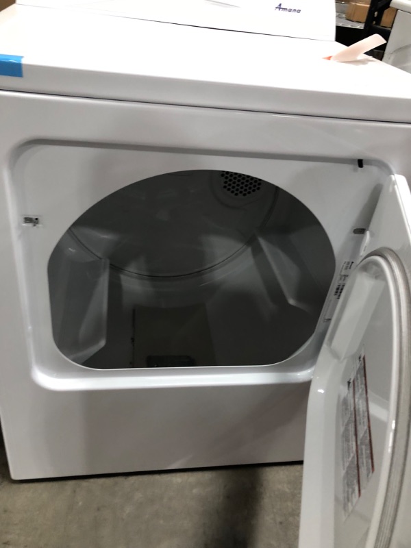 Photo 3 of Amana 6.5-cu ft Electric Dryer (White)
