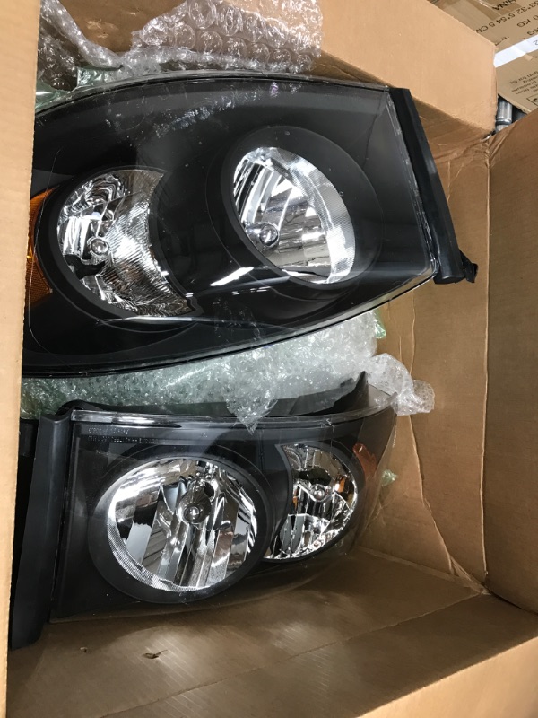 Photo 2 of for 2006 2007 2008 2009 Ram Headlight Assembly Black Housing compatible with 2006-2008 Dodge Ram 1500/2006-2009 Dodge Ram 2500 3500 Clear Lens Amber Reflector Headlamp Replacement Pair OE Replacement Z-Black Housing Amber Reflector