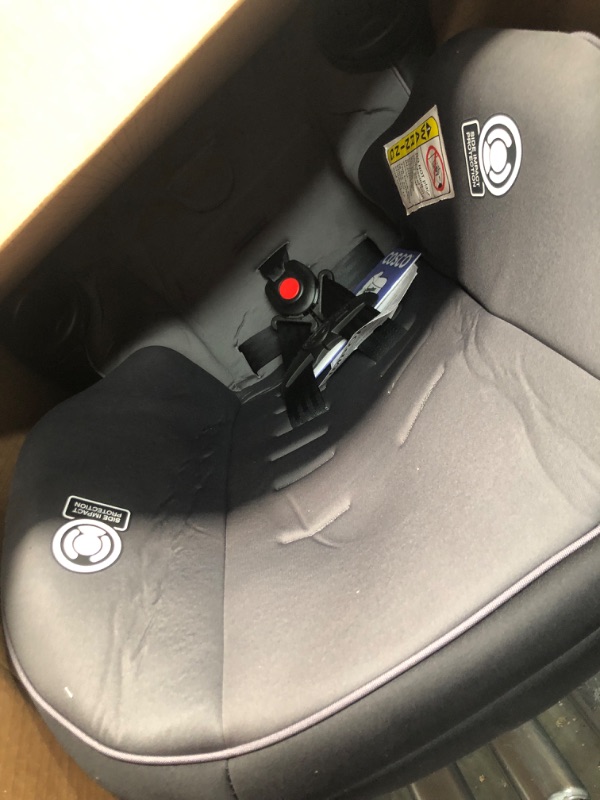 Photo 1 of *USED READ NOTES*Cosco Onlook 2-in-1 Convertible Car Seat, Rear-Facing 5-40 pounds and Forward-Facing 22-40 pounds and up to 43 inches, Black Arrows