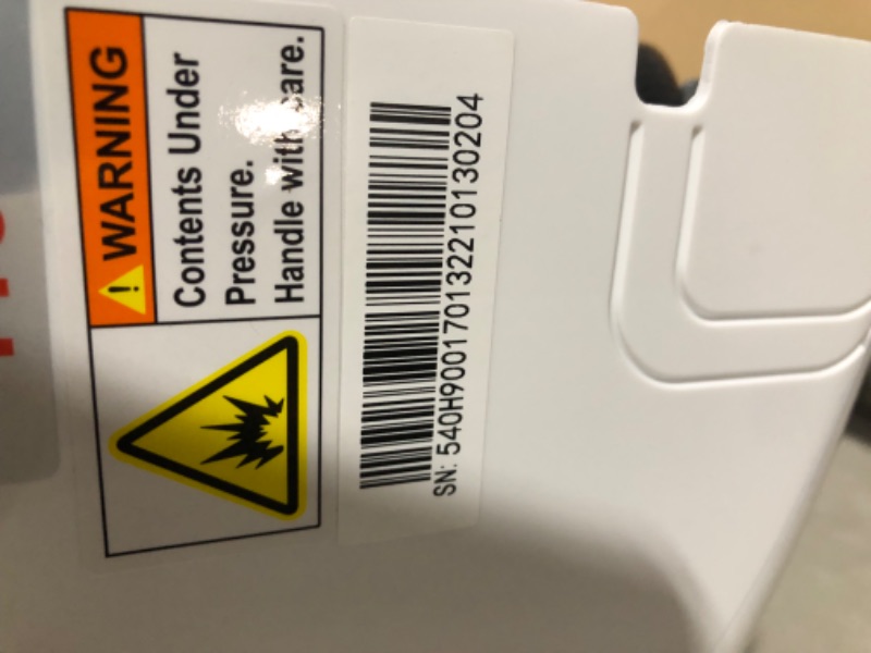 Photo 5 of ***USED - LIKELY MISSING PARTS - UNABLE TO TEST***
MRCOOL 9000 BTU 0.75-Ton Wall Mount Mini Split Air Handler with 25 ft. DIY Pro Comm. Cable, Remote and Smart Control 208/230V