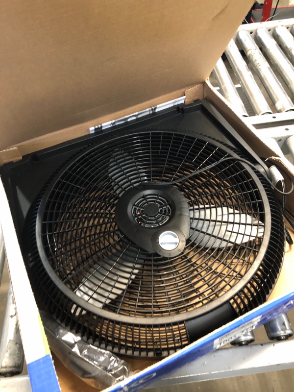 Photo 2 of 20 in. 3-Speed Air Circulator Floor Fan