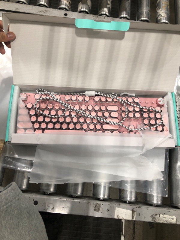 Photo 1 of MAVIS LAVEN Mechanical Keyboard, 87 Key USB Interface 2 Color Injection Molding Red Switch Mechanical Keyboard Red Switch for Gaming (#5)
