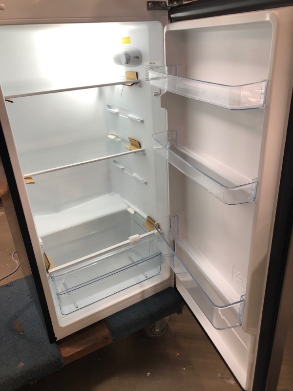 Photo 3 of 18 cu. ft. Top Freezer Refrigerator in Stainless Steel Look
