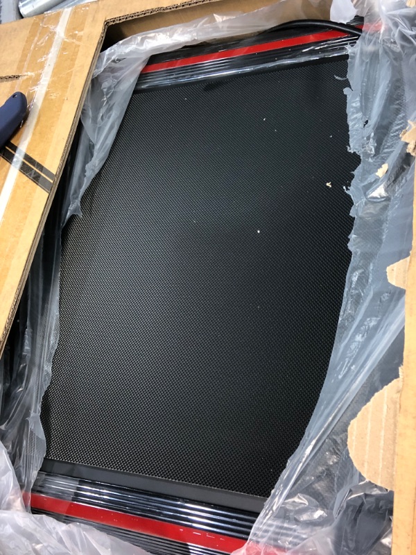 Photo 2 of ***USED - DIRTY***
Sperax Walking Pad,Under Desk Treadmill,Treadmills for Home,Walking Pad Treadmill Under Desk,320 Lb Capacity Black