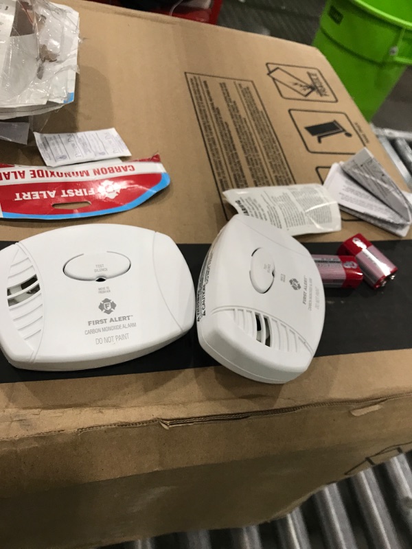 Photo 1 of First Alert Plug-In w/Battery Back-up Electrochemical Carbon Monoxide Detector
