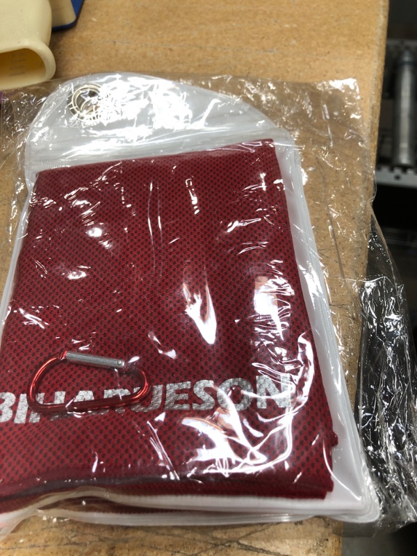 Photo 1 of 4 super absorbant towels