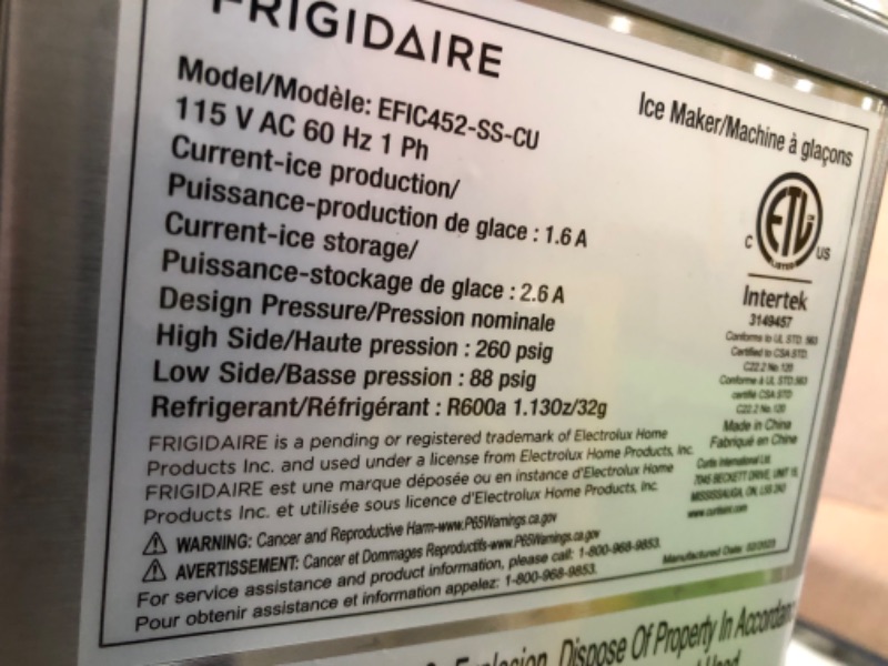 Photo 2 of **SEE NOTES**FRIGIDAIRE EFIC452-SS 40 Lbs Extra Large Clear Maker, Stainless Steel, Makes Square Ice