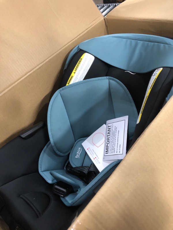 Photo 2 of Britax Willow S Infant Car Seat with Alpine Base, ClickTight Technology, Rear Facing Car Seat with RightSize System, Jade Onyx