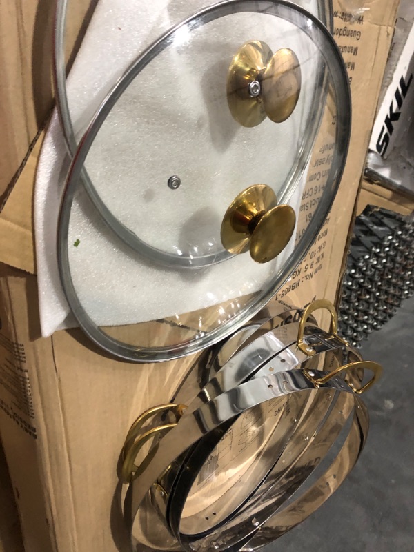 Photo 3 of ***PARTS ONLY/NON-RETURNABLE*VERY USED*MISSING PIECES*DAMAGED***
Amhier 5 Qt Chafing Dish Buffet Set with Visible Glass Lid and Holder, 4 Pack