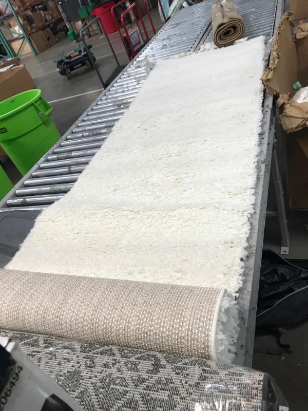 Photo 1 of 10 ft x 2'6 ft white runway rug 