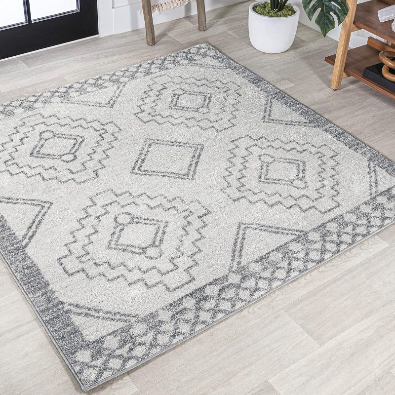 Photo 1 of JONATHAN Y MOH200B-6SQ Amir Moroccan Beni Souk Indoor Area Rug, Bohemian, Scandinavian, Transitional, Bedroom, Kitchen, Living Room, Easy-Cleaning, Non-Shedding, Cream/Gray, 6' Square
