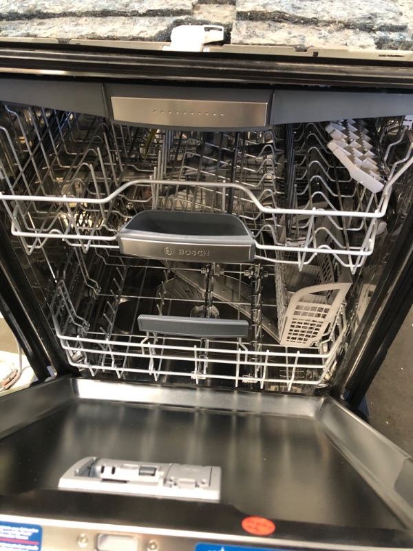 Photo 4 of **SEE NOTES**800 Series 24 in. Stainless Steel Top Control Tall Tub Pocket Handle Dishwasher with Stainless Steel Tub, 42 dBA
