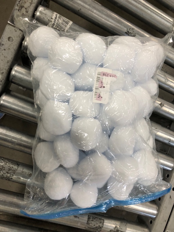 Photo 2 of **SEE NOTES**Fake Snowballs for Kids I Indoor Snowball Fight Set I Artificial Snowballs for Kids Indoor & Outdoor I Realistic White Plush Snowballs 