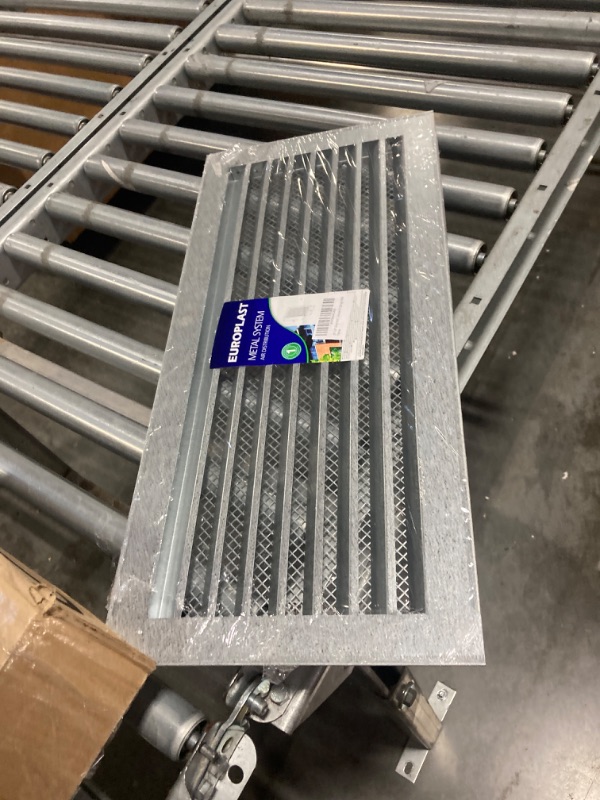 Photo 1 of 20" x 8" Grey Vent Cover - Galvanized Steel - Industrial Square Air Vent Louver - Metal Soffit Vent with Screen - Mesh - Squared Vent Grille for House Or Garage Wall 20" x 8" Inch Gray