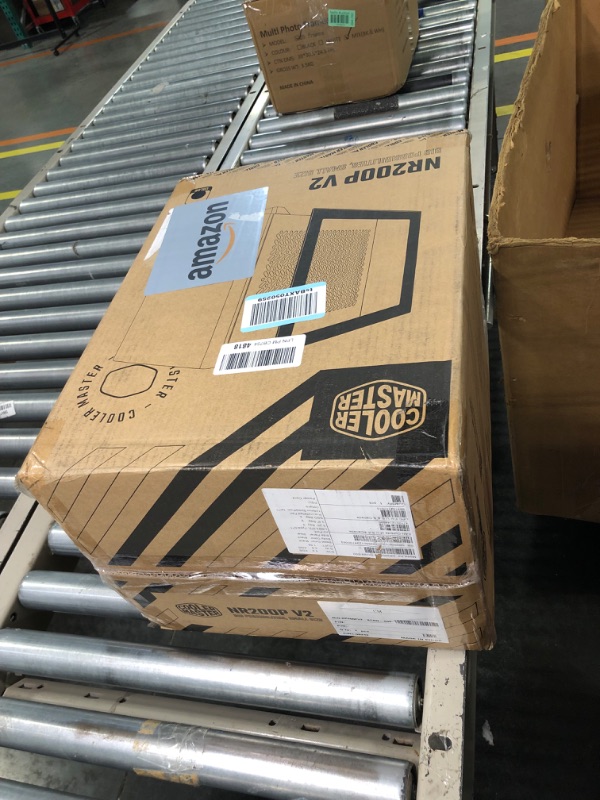Photo 1 of Cooler Master NR200P V2 Mini-ITX 18L PC Case, Top-Mount 240mm|280mm Liquid Cooler, 356mm Vertical Mounting 3.5-Slot GPU, Tempered |Vented Panel, USB 3.2 Gen 2x2 Type C (NR200PV2-KCNN-S00)