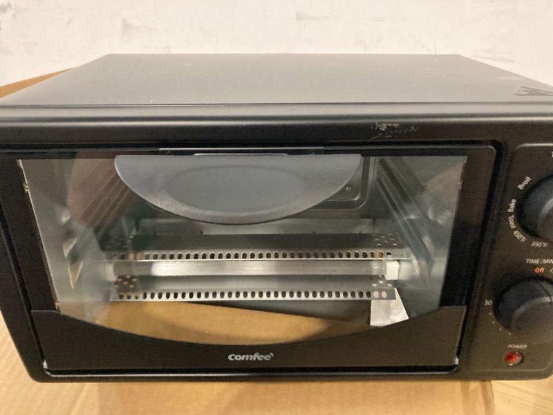 Photo 5 of ***SOLD AS PARTS*** 
COMFEE' Toaster Oven Countertop, Small Toaster Ovens Combo 4 slice, Mini Oven for 9" Pizza, Compact Oven 2 Racks for Toast, Bake, Broil, 950W, Black, CTO-E101A(BK)
