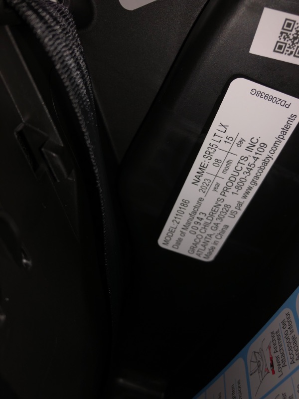 Photo 1 of Graco SnugRide 35 Lite LX Infant Car Seat, Studio SnugRide 1 Count (Pack of 1) Studio