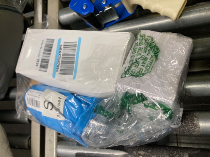 Photo 1 of ***AS IS / NO RETURNS -  FINAL SALE***
***BUNDLED BAG OF  ***
