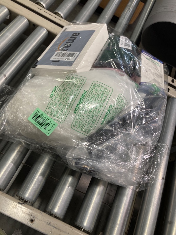 Photo 1 of ***AS IS / NO RETURNS -  FINAL SALE***
***BUNDLED BAG OF  ***
