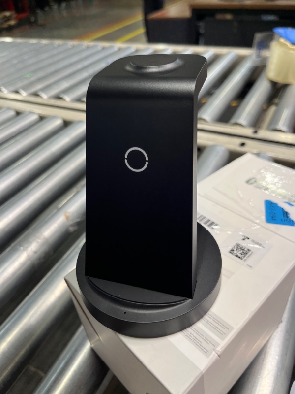 Photo 1 of CW320 3 in 1 Fast Wireless Charger