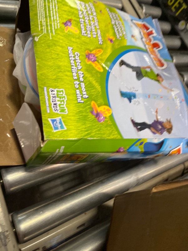 Photo 1 of Hasbro Elefun and Friends Elefun Game with Butterflies and Music Kids Ages 3 and Up (Amazon Exclusive) Standard Packaging