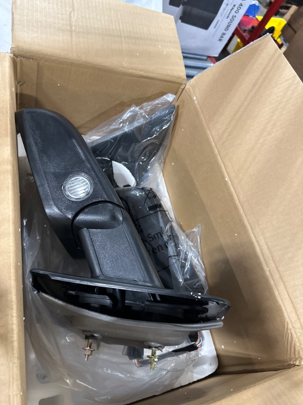 Photo 3 of **PLEASE READ NOTES BEFORE PURCHASE**
ECCPP Towing Mirrors Replacement fit for 2004-2014 for Ford for F150 Truck Rear View Mirrors with Manual Folding Turn Signal Lights Power Heated Back Reflector
