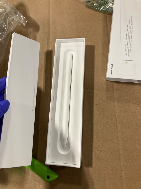 Photo 1 of Apple Pencil (2nd Generation)