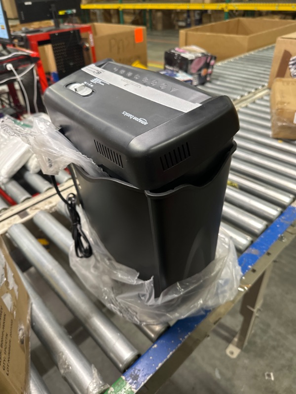 Photo 1 of Amazon Basics 6-Sheet Cross-Cut Paper and Credit Card Home Office Shredder 6 Sheet Shredder