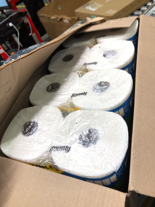 Photo 1 of Bounty Select-A-Size Paper Towels, White, 8 Double Plus Rolls = 20 Regular Rolls 8 Count (Pack of 1)