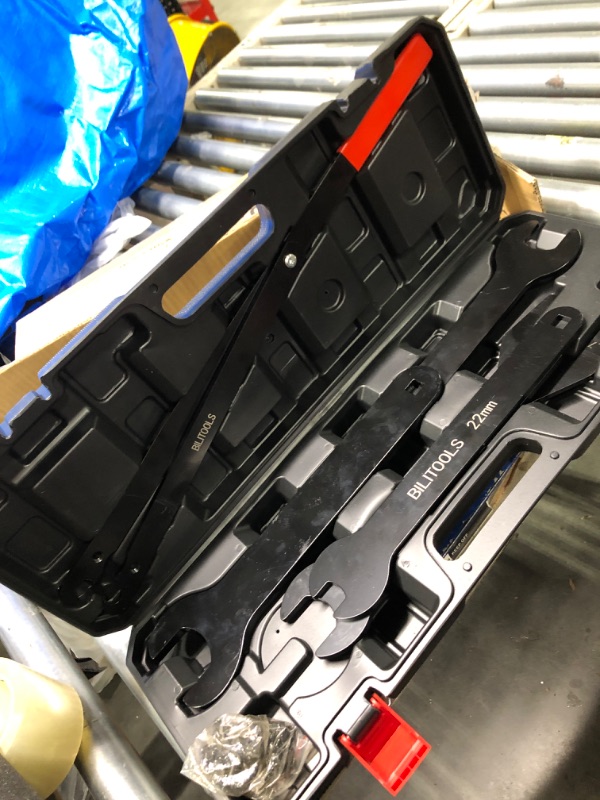 Photo 1 of BILITOOLS Fan Clutch Removal Tool Kit, Fan Clutch Wrench Set 22 36 40 47 51 MM with Pulley Holder