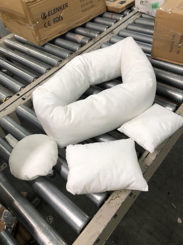 Photo 1 of 4PC Newborn Photography Props Baby Posing Aid Pillow Beans Bag 1pc Donut +3 pcs Posing Pillow Photograph Shoot Set for 0-4 Months Baby White