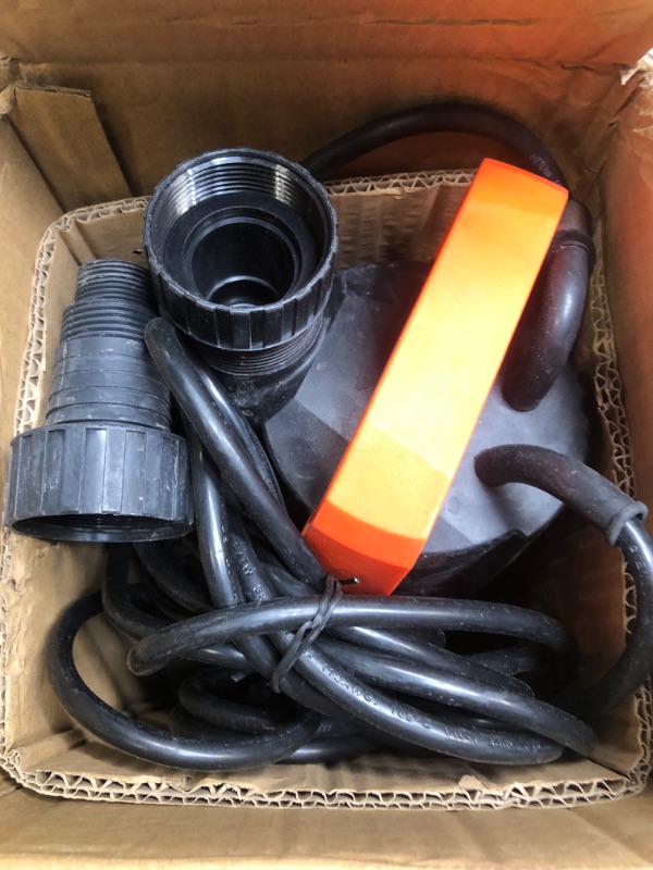 Photo 1 of  Sump Pump 1 HP Submersible Water Pump Thermoplastic Portable Utility Pump *** NOT FUNCTIONAL**** SELLING AS PARTS****