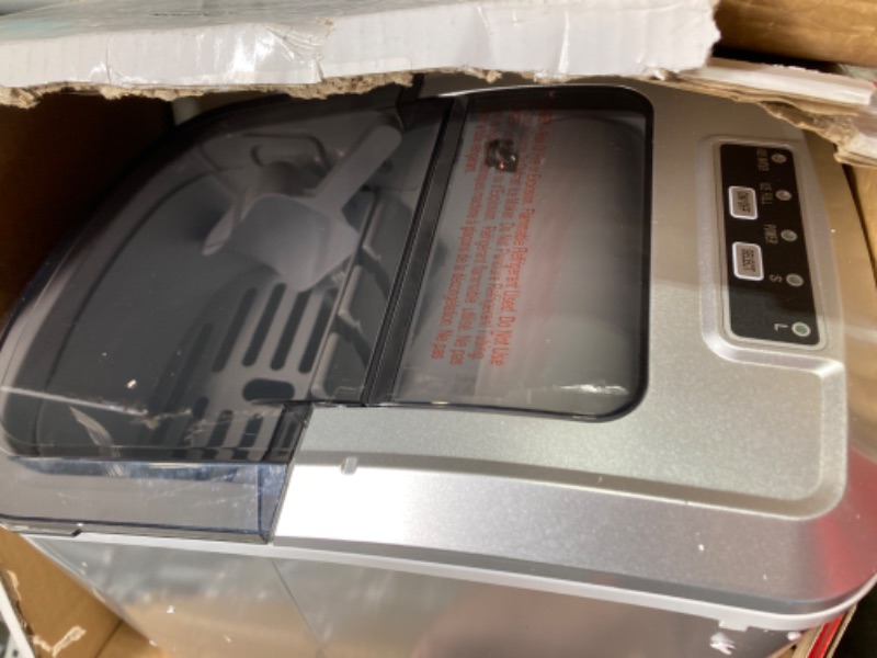 Photo 6 of **FOR PARTS**FRIGIDAIRE EFIC189-Silver Compact Ice Maker, 26 lb per Day, Silver (Packaging May Vary) Silver Ice Maker