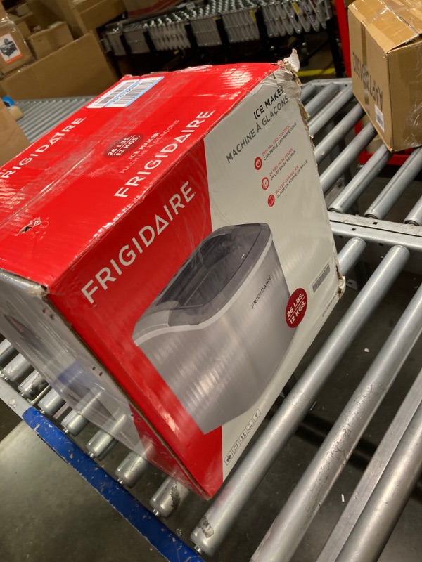 Photo 2 of **FOR PARTS**FRIGIDAIRE EFIC189-Silver Compact Ice Maker, 26 lb per Day, Silver (Packaging May Vary) Silver Ice Maker