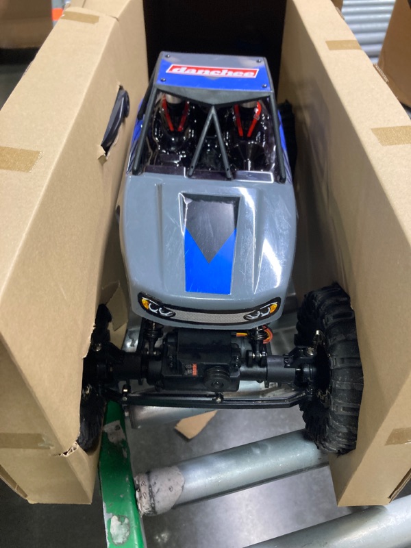 Photo 1 of DANCHEE RidgeRock - 4WD Electric Rock Crawler - 1/10 Scale - RTR , Blue