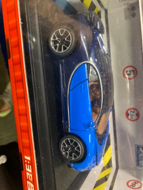 Photo 3 of 1:32 Bugatti Chiron zinc Alloy Pull Back Car Diecast Electronic Toys with Lights and Music,Decorative,Mini Vehicles Toys for Kids,Boyfriend,Young Peoples Gift?Blue?