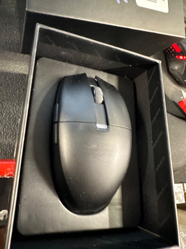 Photo 4 of FANTECH ARIA XD7 Wireless Gaming Mouse - Pixart 3395 Gaming Sensor 26000 DPI, HUANO Switches, Super Lightweight 59 Grams and Ambidextrous Egg Shape, 3-Mode Connectivity, Black XD7 Black