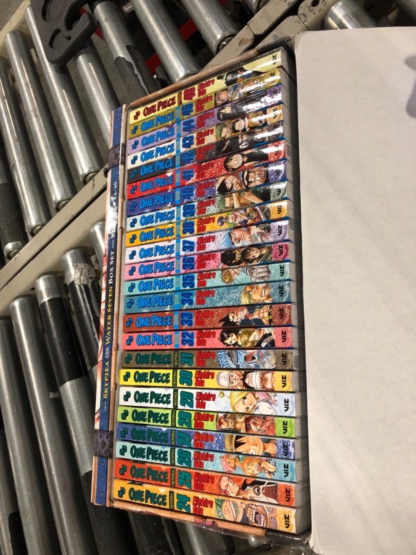 Photo 3 of One Piece Box Set 2: Skypiea and Water Seven: Volumes 24-46 with Premium (2) (One Piece Box Sets) Paperback – Box set, November 4, 2014
