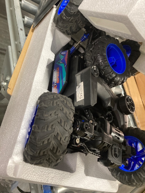 Photo 3 of DEERC DE60 Large 1:8 Scale Upgraded RC Cars Remote Control Car for Adults Boys,Off Road Monster Truck with Realistic Sound,2.4Ghz 4WD Rock Crawler Toy All Terrain Climbing,2 Batteries for 80 Min Play Classic Blue