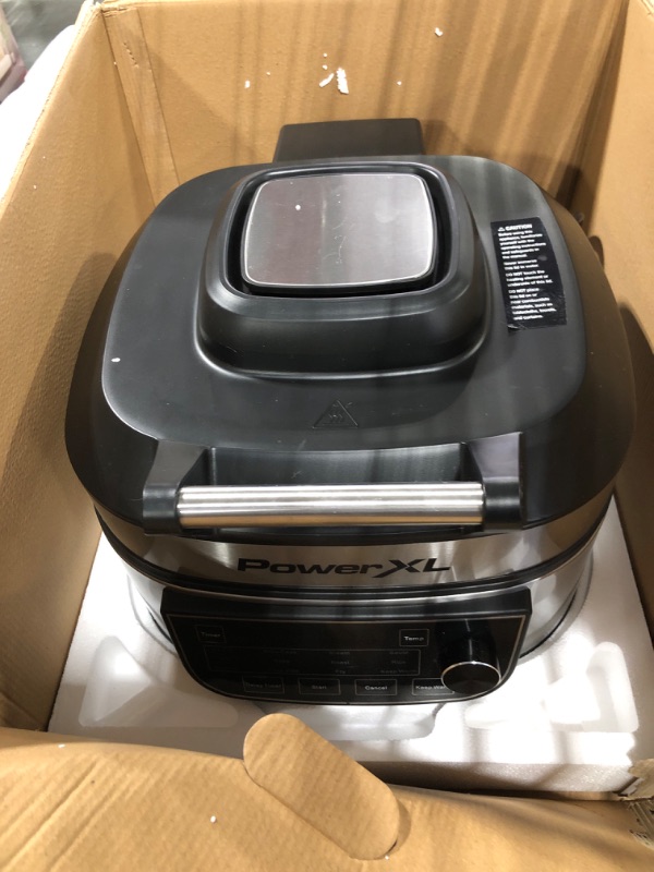 Photo 2 of *** NOT FUNCTIONAL**** SELLING AS PARTS***** Grill Air Fryer Combo Plus 6 QT 12-in-1 Indoor Grill, Air Fryer, Slow Cooker, Roast, Bake, 1550-Watts, Stainless Steel Finish 6 QT Plus