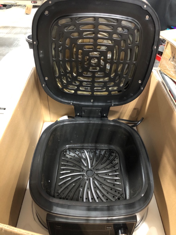 Photo 3 of *** NOT FUNCTIONAL**** SELLING AS PARTS***** Grill Air Fryer Combo Plus 6 QT 12-in-1 Indoor Grill, Air Fryer, Slow Cooker, Roast, Bake, 1550-Watts, Stainless Steel Finish 6 QT Plus