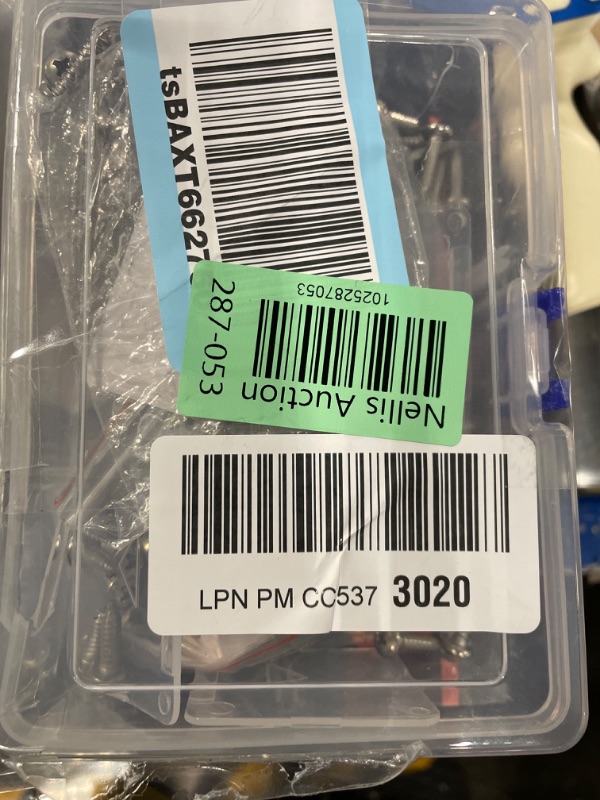 Photo 2 of  #6#8#10 Self Tapping Screws Wood Screws Assortment Kit Phillips Tips Flat Head Drywall Screws, 17 Sizes Set Screw Assortment Kit, 304 Stainless Steel, Length 1/2" to 3", Silver
