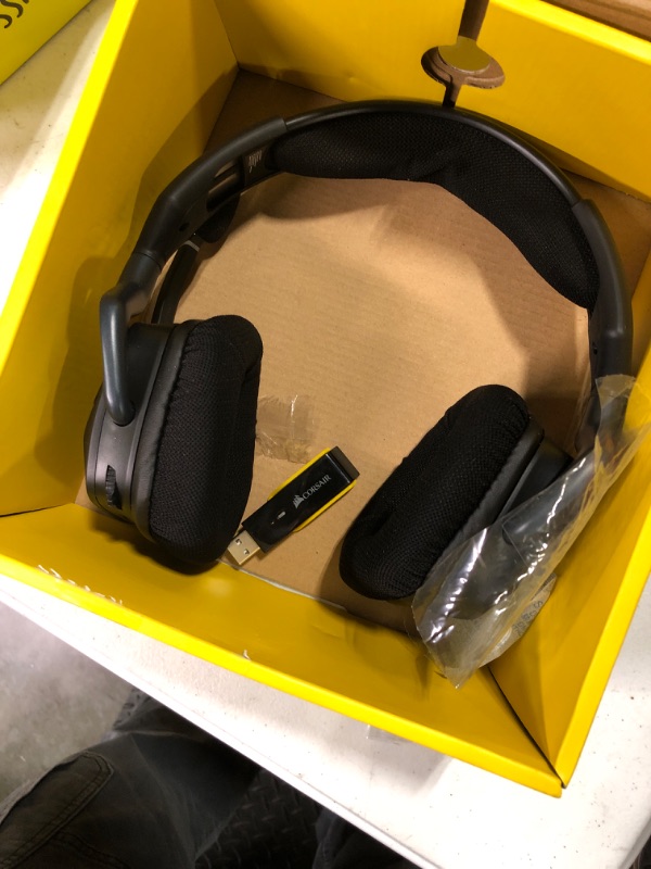 Photo 3 of Corsair Void RGB Elite Wireless Premium Gaming Headset with 7.1 Surround Sound - Discord Certified - Works with PC, PS5 and PS4 - Carbon (CA-9011201-NA), Black VOID RGB ELITE WIRELESS Black